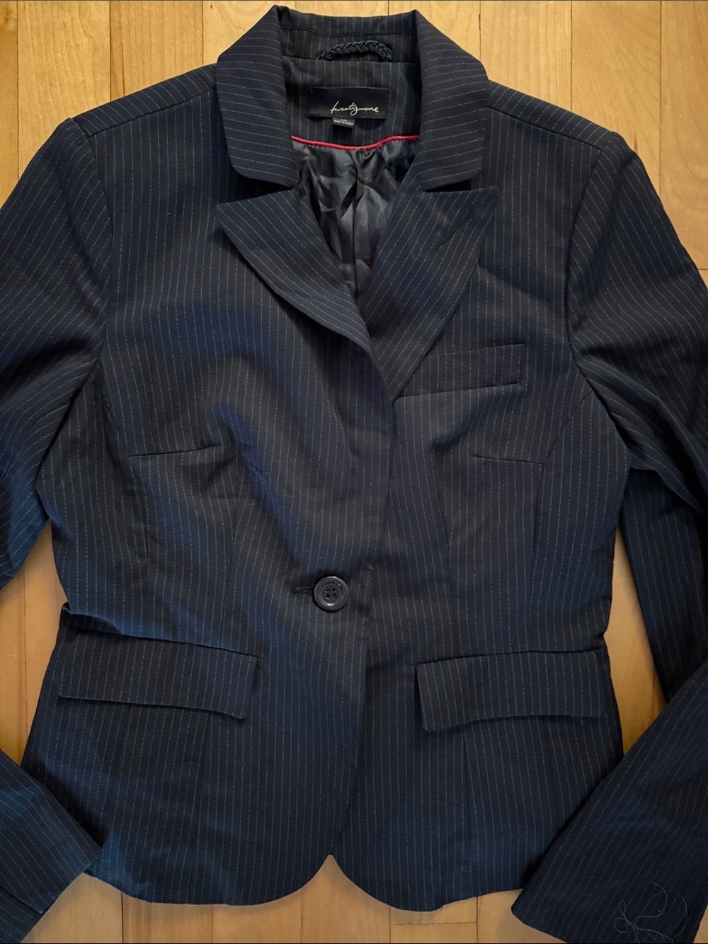 Forever 21 Dark Gray Pinstripe Blazer – Size Medium